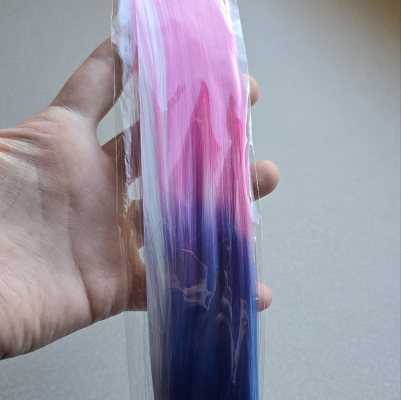 💇 Pink & Blue Ombre Hair extension Clip - Picture 3 of 6